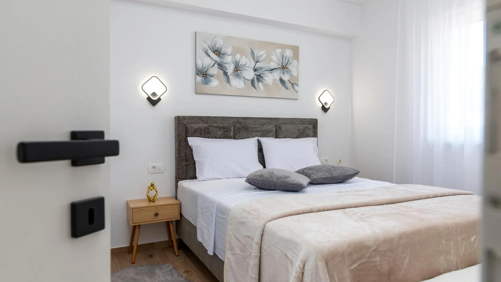 Apartment Terra - Comfort With Garden, Terrace & Parking, Just Minutes To Trogir Town & Beach