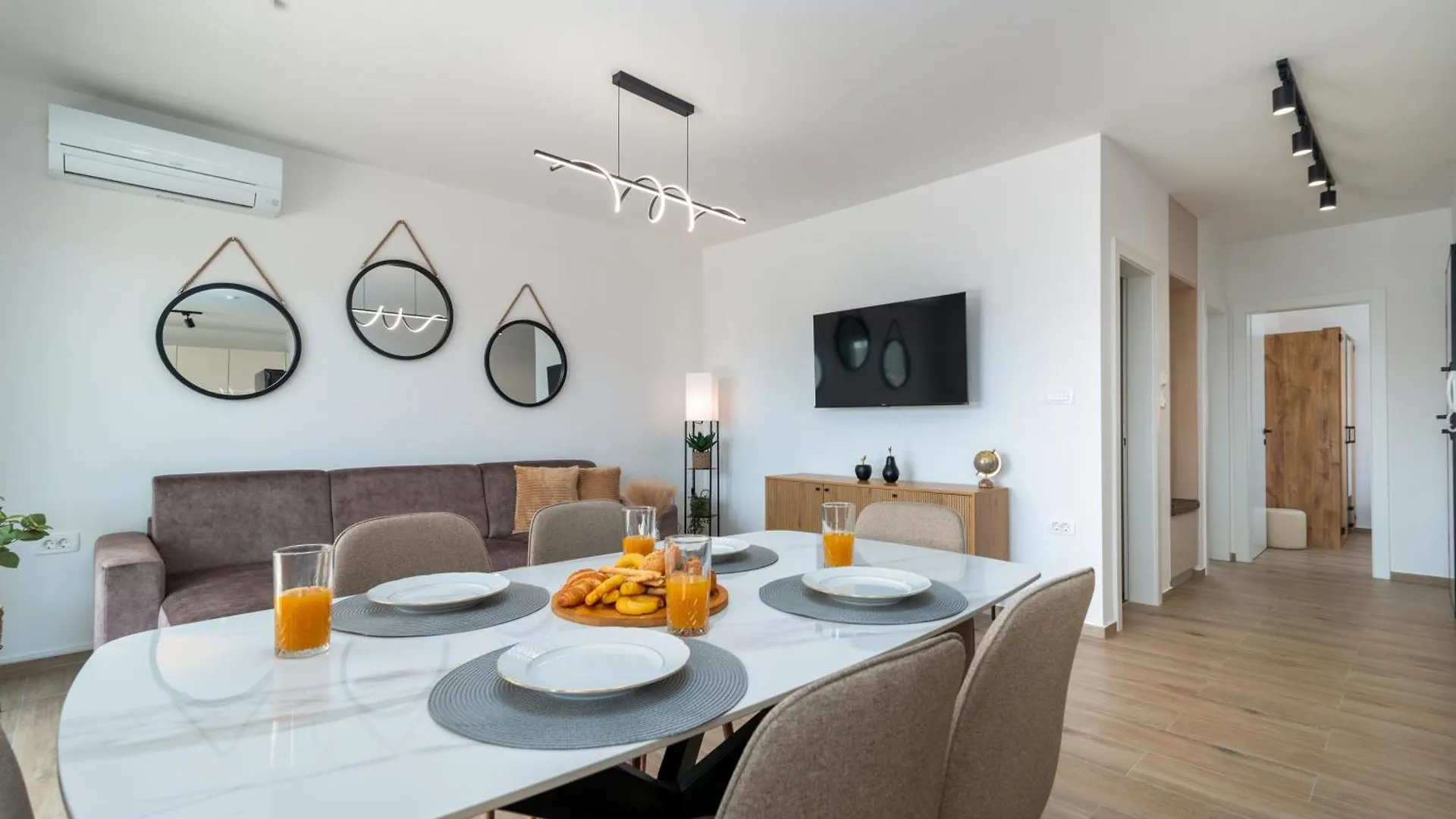 Apartment Terra - Comfort With Garden, Terrace & Parking, Just Minutes To Trogir Town & Beach