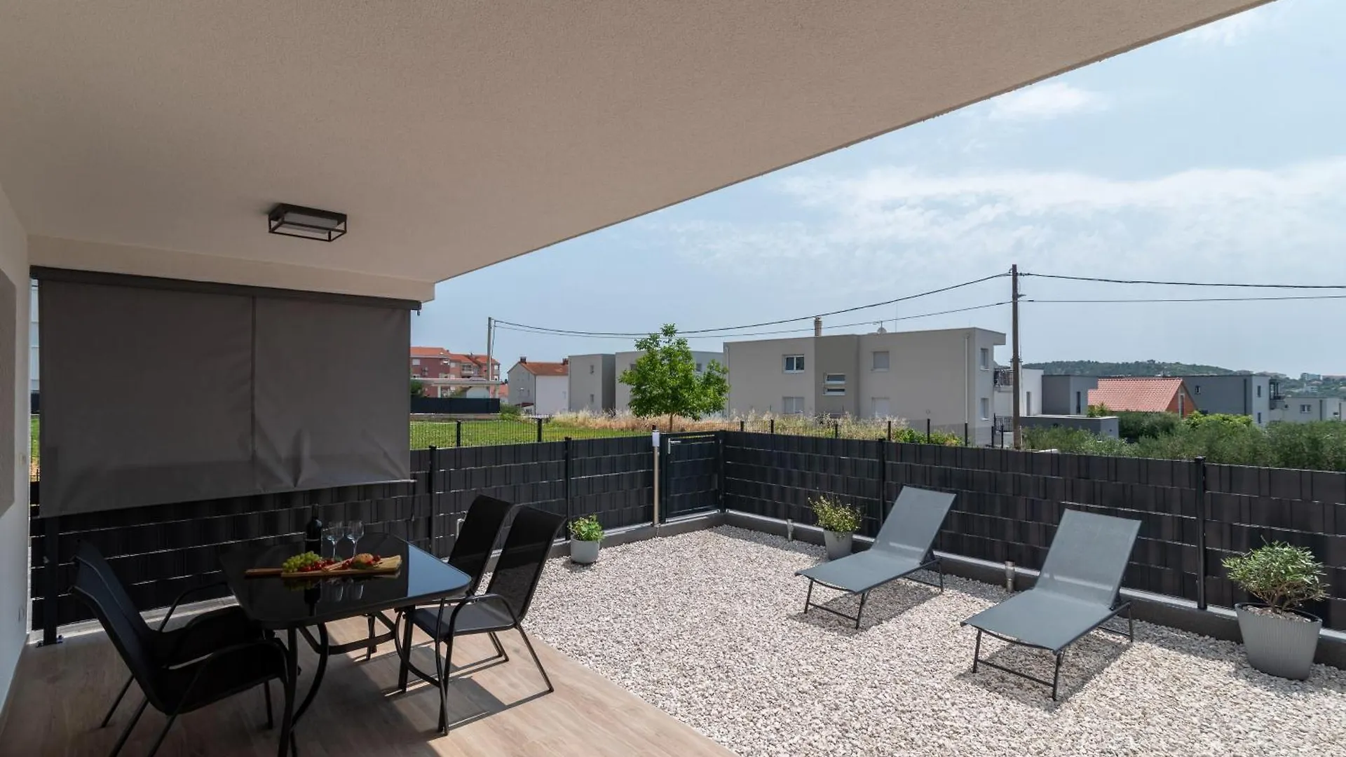 Apartment Terra - Comfort With Garden, Terrace & Parking, Just Minutes To Trogir Town & Beach 0*,  Croacia